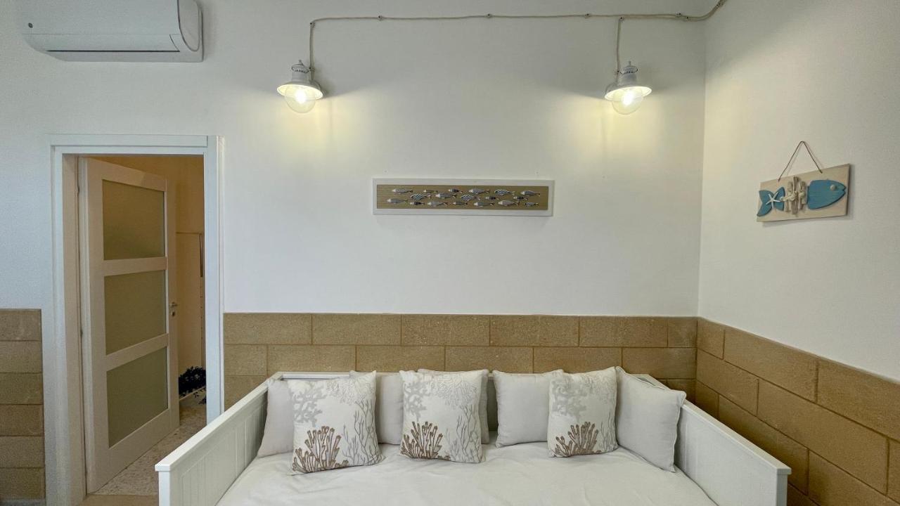 La Casa Del Pescatore N 11 - Porto Di St Spirito Bari Luaran gambar